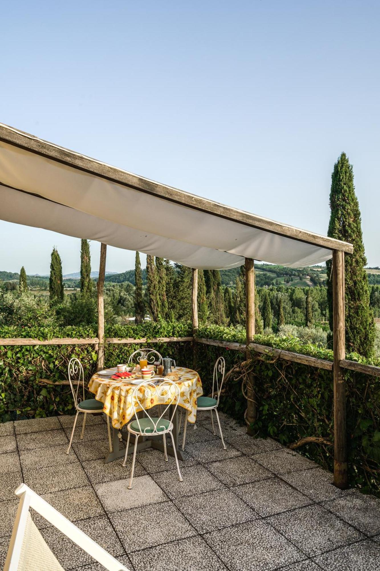 Agriturismo La Ca'Solare Palaia Εξωτερικό φωτογραφία