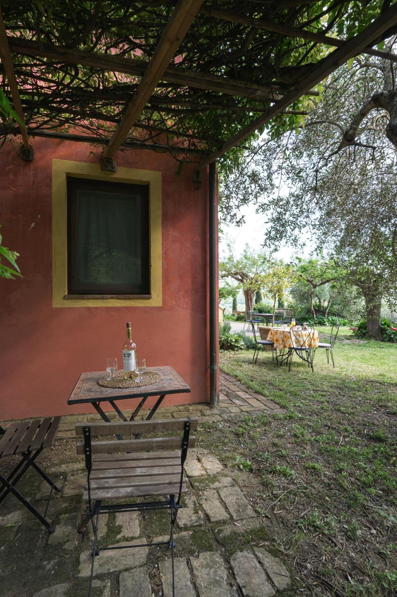 Agriturismo La Ca'Solare Palaia Εξωτερικό φωτογραφία